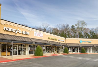 Storefronts at Woodlawn Point